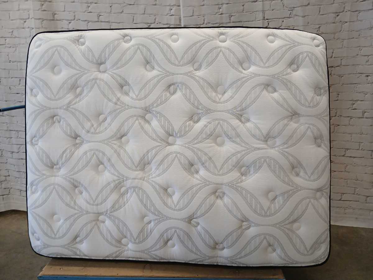 Ashley Sleep Essentials 12 Inch Hybrid - Queen - Gallery Image 8